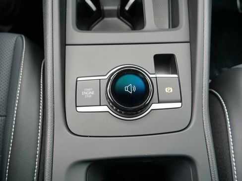 New 2026 Volkswagen Tiguan SE AWD/4WD image 11
