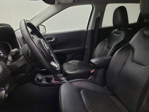Used 2018 Jeep Compass Limited AWD/4WD image 17
