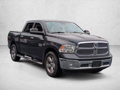 Used 2018 RAM 1500 Big Horn AWD/4WD image 3