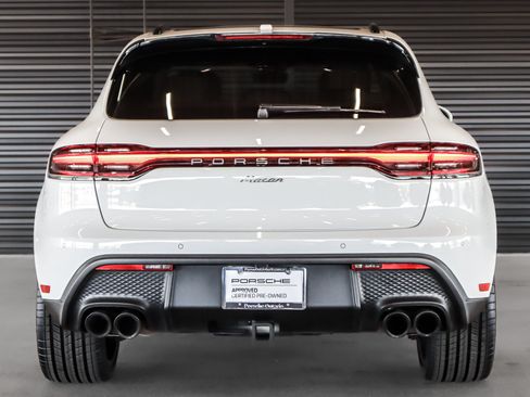 Used 2024 Porsche Macan AWD/4WD image 9