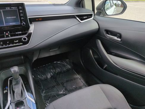 Used 2019 Toyota Corolla SE FWD image 16