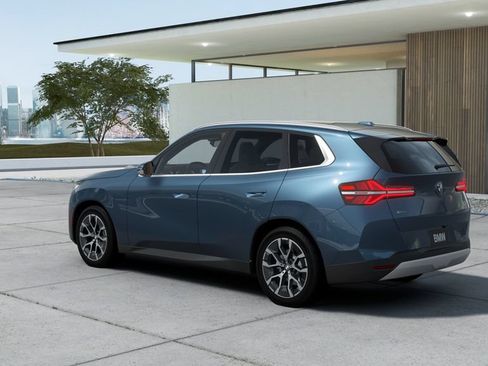 New 2026 BMW X3 xDrive30i w/ Premium Package AWD/4WD image 2