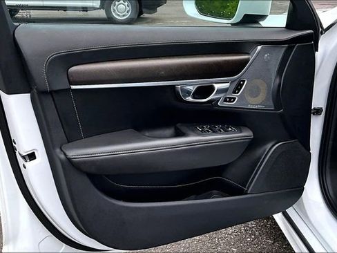 Used 2017 Volvo V90 T6 Cross Country AWD/4WD image 18