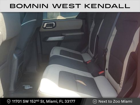 Used 2022 Ford Bronco Wildtrak image 9