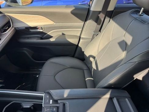 Certified 2026 Toyota Grand Highlander Limited AWD/4WD image 25