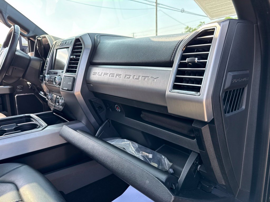 Used 2019 Ford F250 Platinum w/ Platinum Ultimate Package AWD/4WD image 48