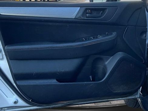 Used 2015 Subaru Outback 2.5i AWD/4WD image 16