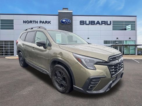 Used 2023 Subaru Ascent Onyx Edition Limited AWD/4WD image 1