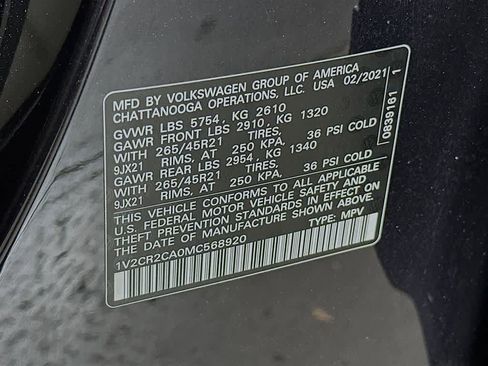 Used 2021 Volkswagen Atlas SEL R-Line FWD image 23