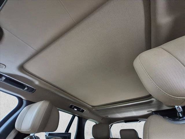 Certified 2025 Land Rover Range Rover Autobiography AWD/4WD image 15