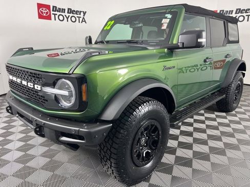 Used 2022 Ford Bronco Wildtrak image 22