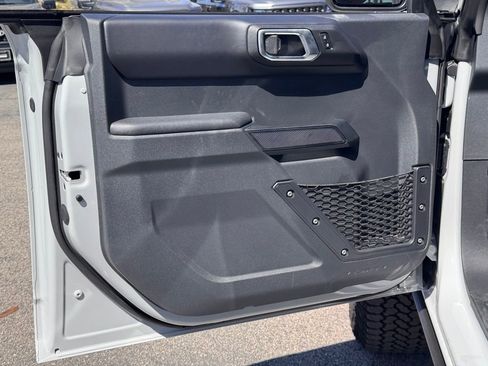 New 2026 Ford Bronco Badlands w/ Sasquatch Package image 15