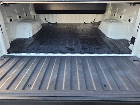 Used 2023 GMC Sierra 1500 Elevation image 26