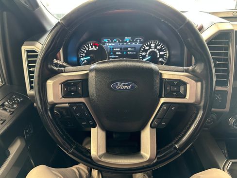 Used 2019 Ford F150 Platinum w/ Equipment Group 701A Luxury AWD/4WD image 22
