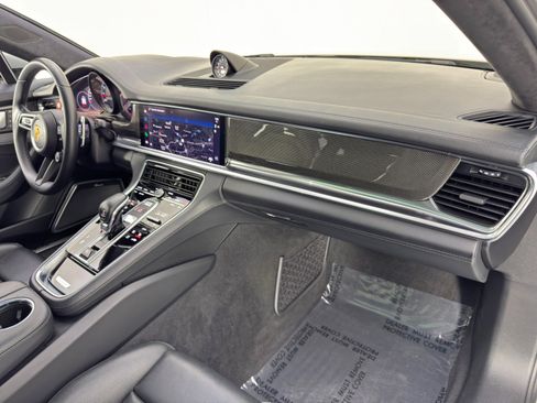 Used 2022 Porsche Panamera Turbo S w/ Premium Package image 15