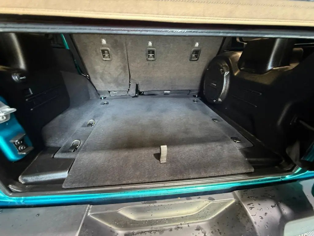 Used 2019 Jeep Wrangler Unlimited Rubicon AWD/4WD image 34