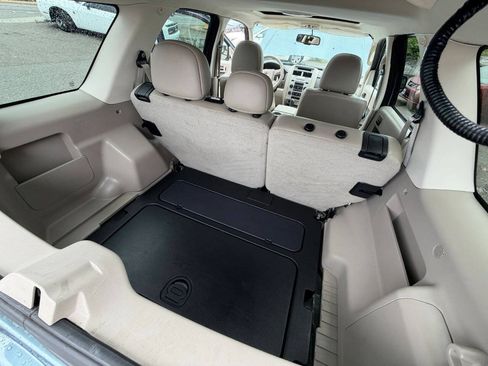 Used 2010 Ford Escape XLT FWD image 18
