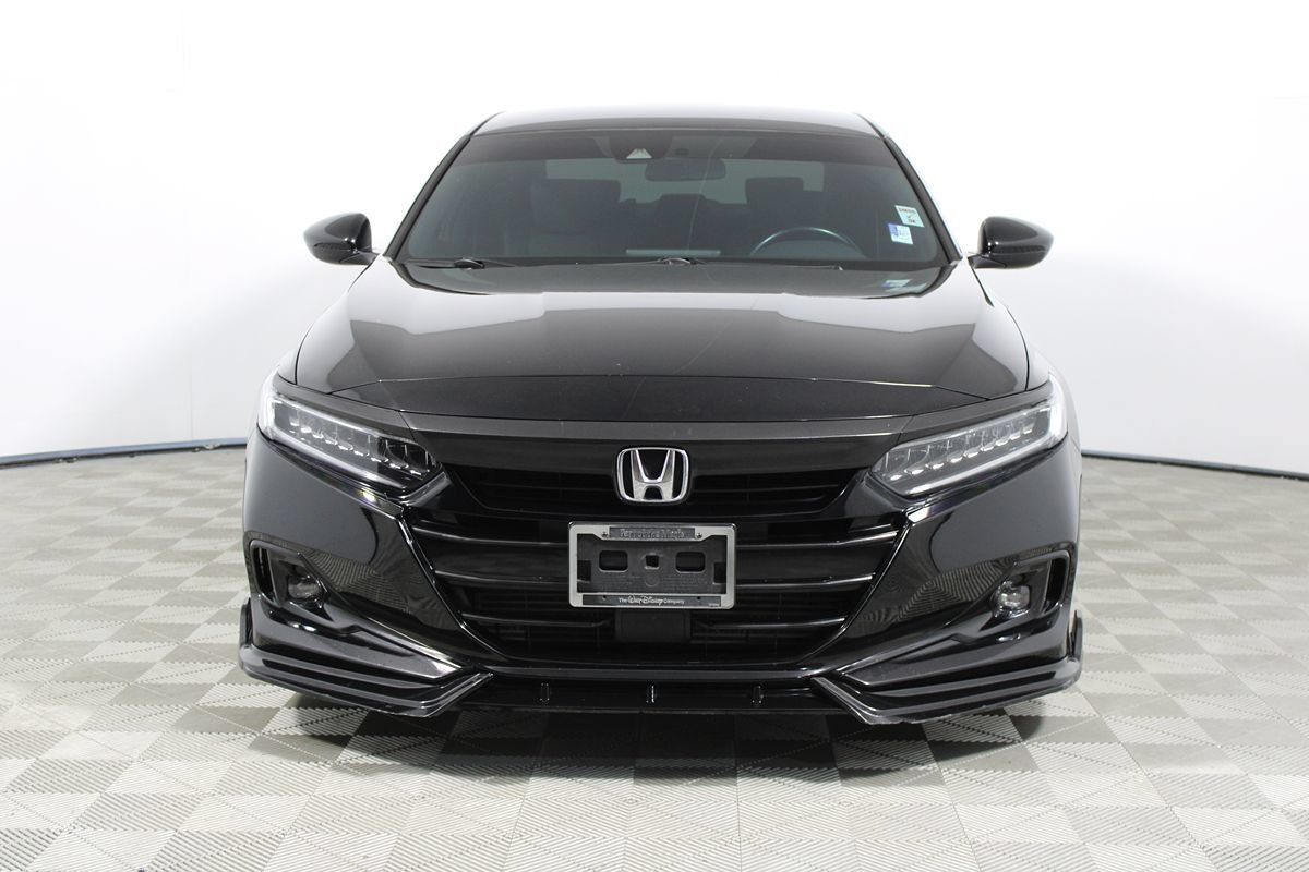 Used 2021 Honda Accord Sport image 2