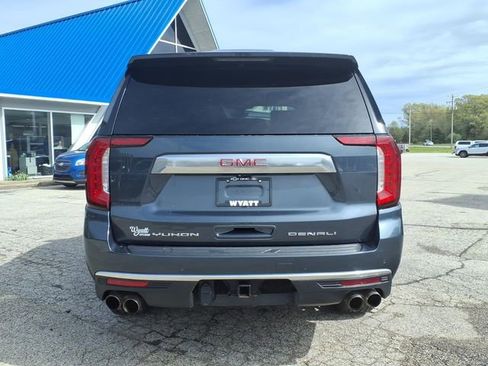 Used 2021 GMC Yukon Denali w/ Denali Ultimate Package AWD/4WD image 19