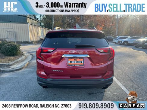 Used 2018 GMC Terrain SLE w/ Driver Convenience Package image 4