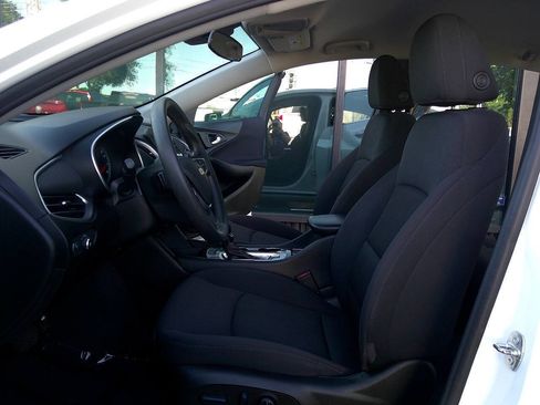 Used 2023 Chevrolet Malibu LS w/ Driver Confidence Package FWD image 9
