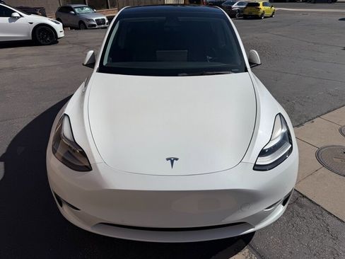 Used 2021 Tesla Model Y Performance AWD/4WD image 18