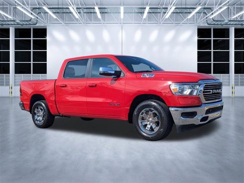 Used 2024 RAM 1500 Laramie image 2
