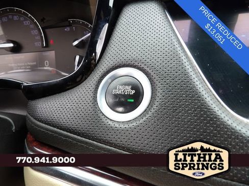 Used 2019 Cadillac XT5 Premium Luxury FWD image 16