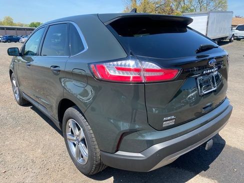 Certified 2022 Ford Edge SEL w/ Convenience Package AWD/4WD image 5