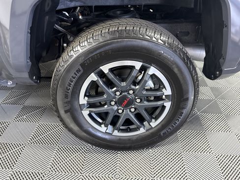 Used 2025 Toyota Tacoma TRD Sport RWD image 28