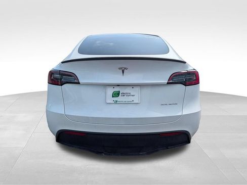 Used 2023 Tesla Model Y Long Range AWD/4WD image 6
