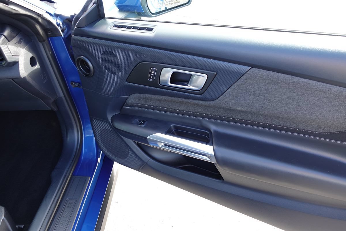 Used 2024 Ford Mustang Coupe RWD image 22