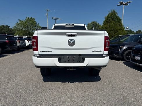 Used 2022 RAM 2500 Laramie AWD/4WD image 4