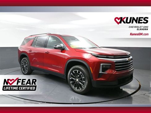 New 2026 Chevrolet Traverse LT w/ Sun and Wheel Package image 1