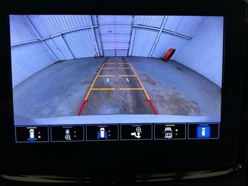 Used 2023 Chevrolet Traverse Premier w/ LPO, Floor Liner Package FWD image 15