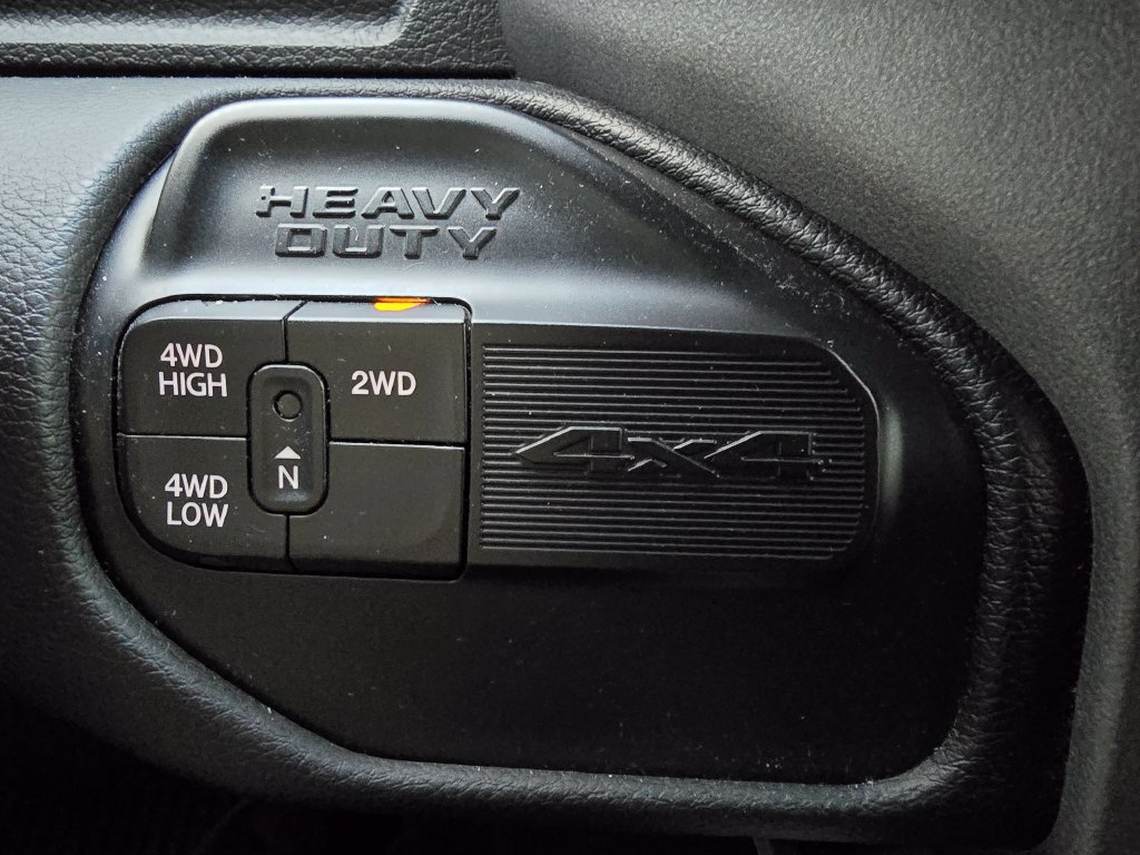 Used 2020 RAM 2500 Lone Star w/ Level 2 Equipment Group AWD/4WD image 29