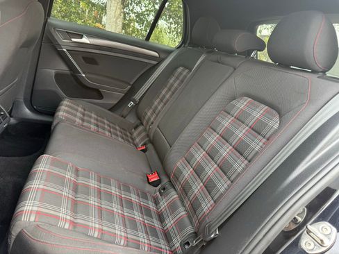 Used 2019 Volkswagen GTI 4-Door image 10