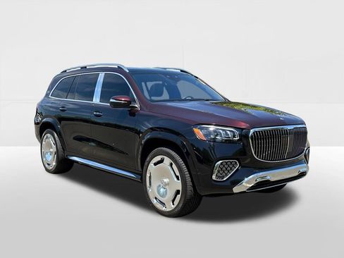Used 2024 Mercedes-Benz Maybach GLS 600 4MATIC image 5