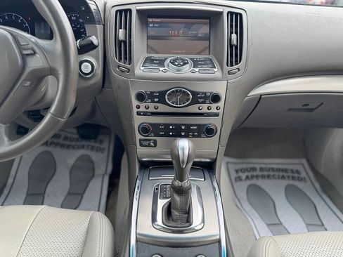 Used 2011 INFINITI G25 Journey w/ Moonroof Pkg image 35