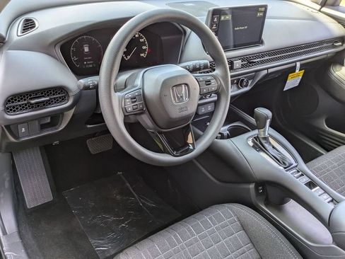 New 2027 Honda HR-V LX image 10