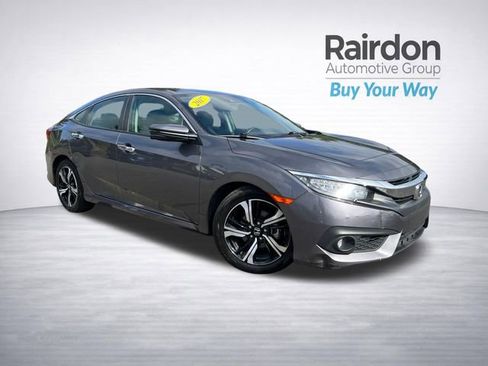 Used 2017 Honda Civic Touring image 1