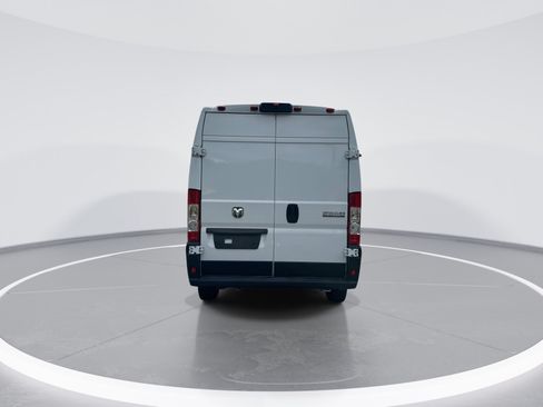 Used 2026 RAM ProMaster 2500 w/ Convenience Group FWD image 8