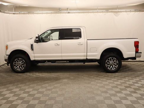 Used 2017 Ford F250 Lariat w/ Lariat Ultimate Package AWD/4WD image 2
