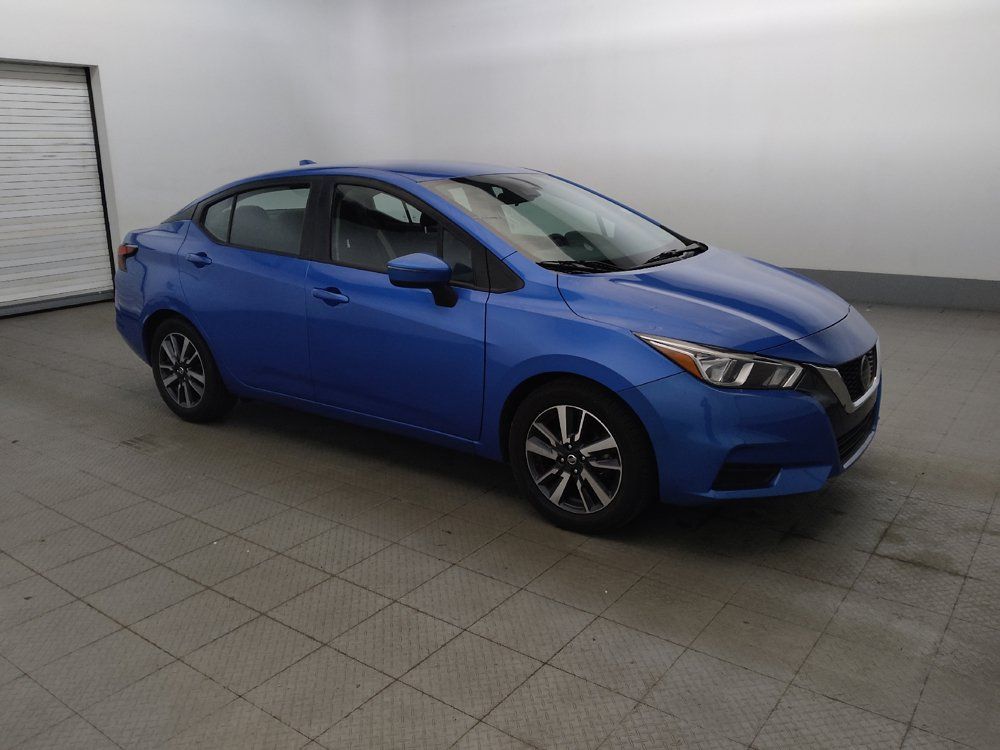 Used 2021 Nissan Versa SV FWD image 11