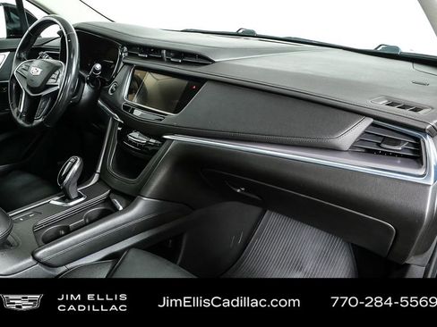 Used 2018 Cadillac XT5 Premium Luxury image 26