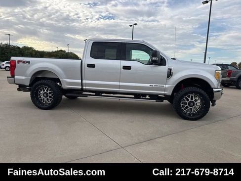 Used 2017 Ford F250 XLT w/ XLT Value Package AWD/4WD image 28