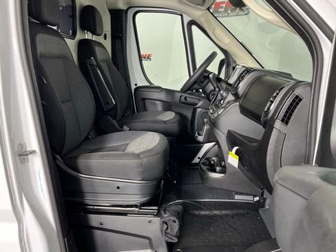 New 2026 RAM ProMaster 2500 image 26