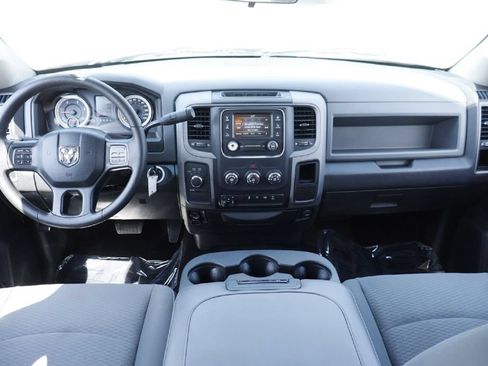 Used 2017 RAM 3500 Tradesman w/ Chrome Appearance Group AWD/4WD image 18
