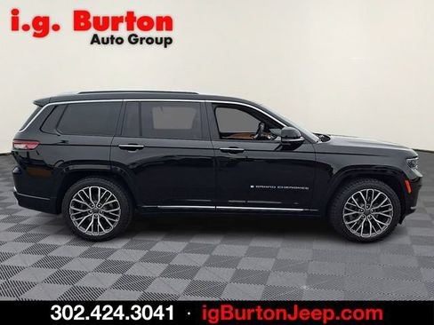 Used 2024 Jeep Grand Cherokee L Summit AWD/4WD image 7