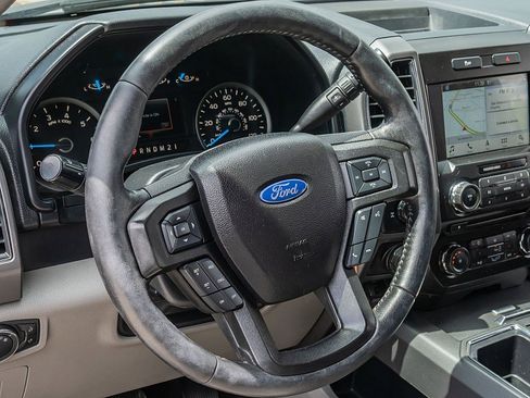 Used 2017 Ford F150 XLT w/ Equipment Group 302A Luxury RWD image 23